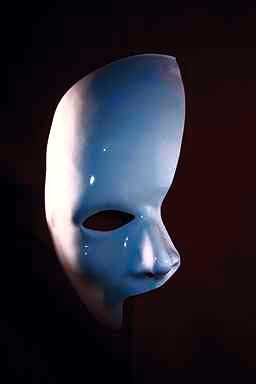 20070430022551-mask-1.jpg
